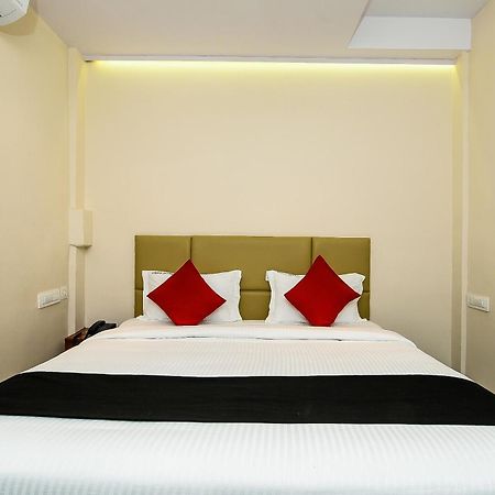 Hotel Super Capital O Siddartha Grand Vijayawāda Exteriér fotografie